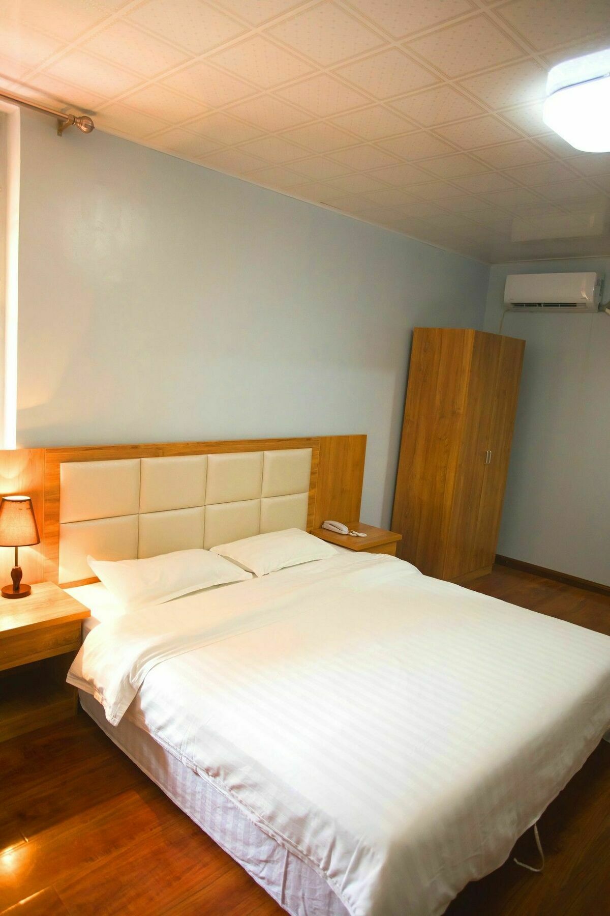 Pacific Islander Inn Гарапан Екстериор снимка